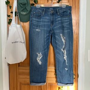 ripped jeans - skinny boyfriend crop style